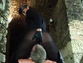 Блондинка німецька підліток з маленькими сиськами Анальний і ебать в кицьку