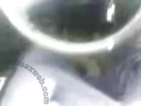 Чорний член трахкає змащеного блондинка жир грубого мила