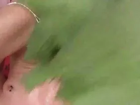 Рогові сиськи сука держгбюст