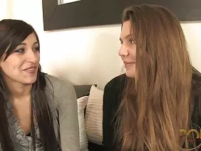 Spermageile hoker хоче бути використаний в gangbang