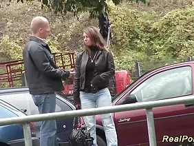 Менді Бріт стискає яйця своїх босів