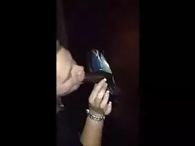 Чутка цього Milf вже капає вологий і готовий